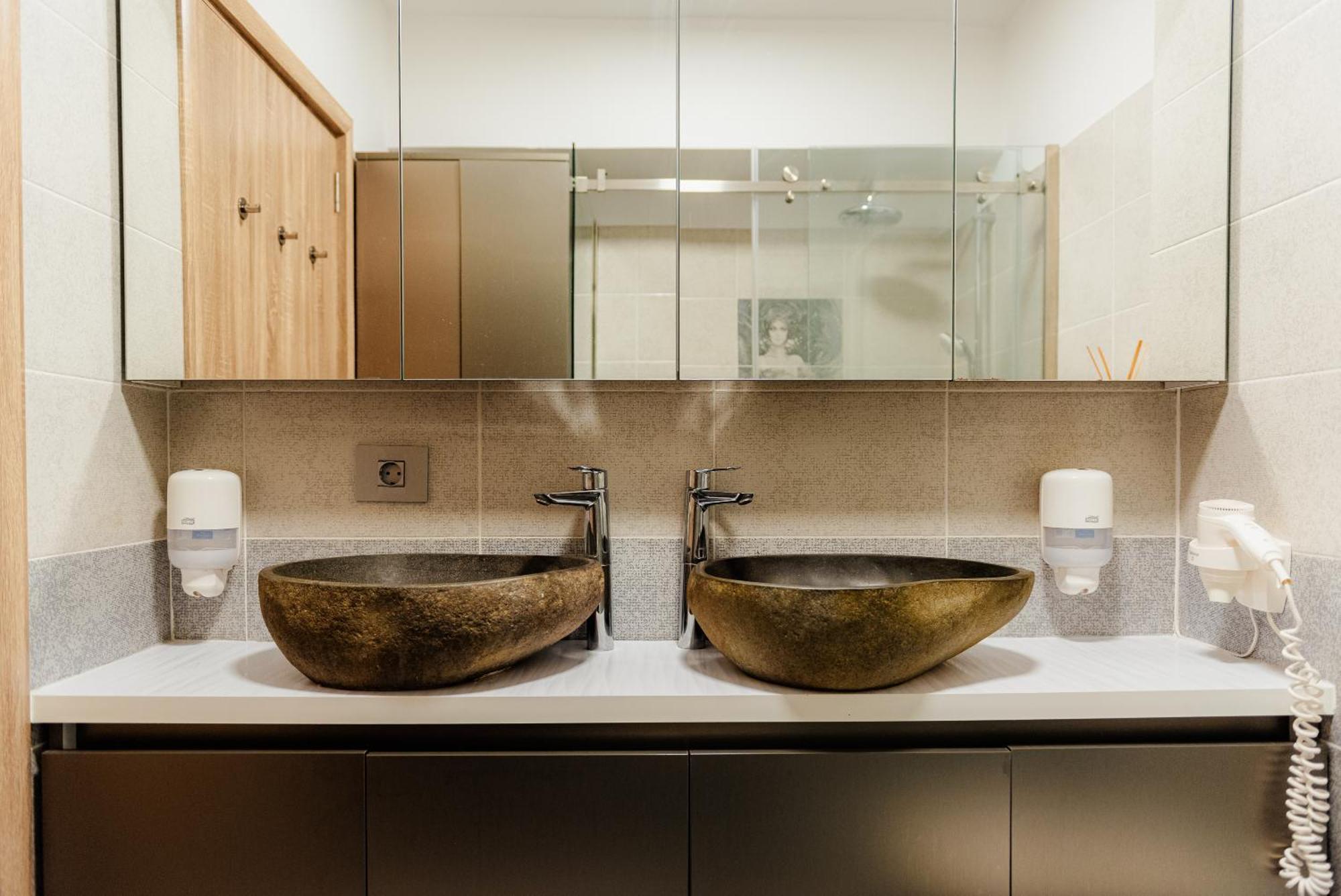 The Blue Norwegian House Apartment Bucureşti Ngoại thất bức ảnh